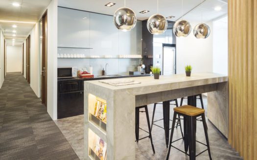 1 Gateway Drive – Coworking and Private Office for Rent | Westgate Tower